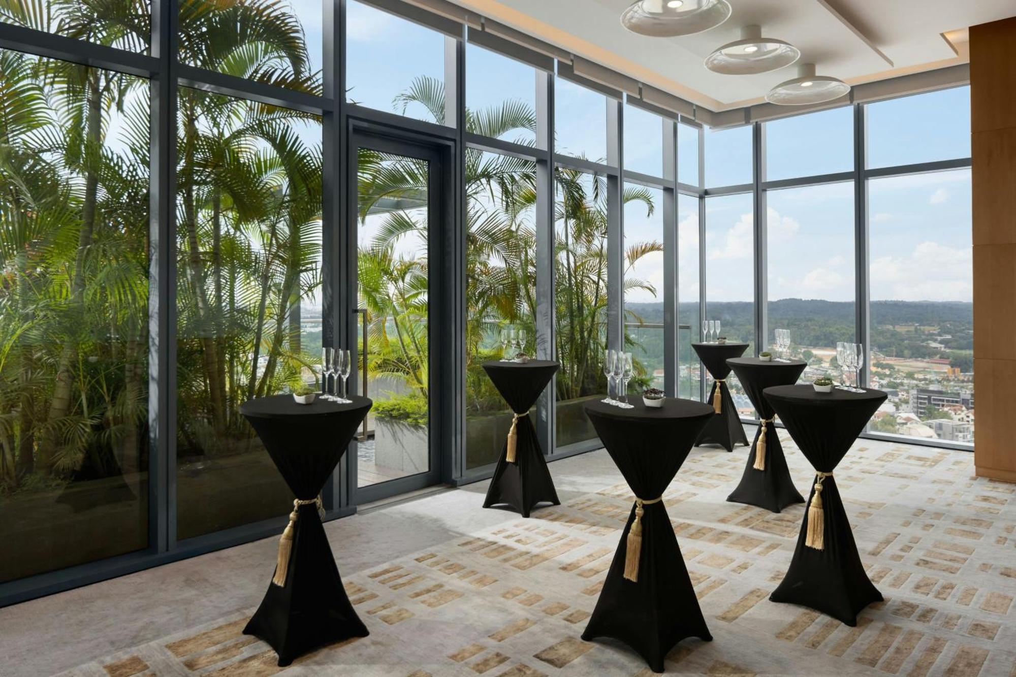 Courtyard By Marriott Singapore Novena Exterior photo